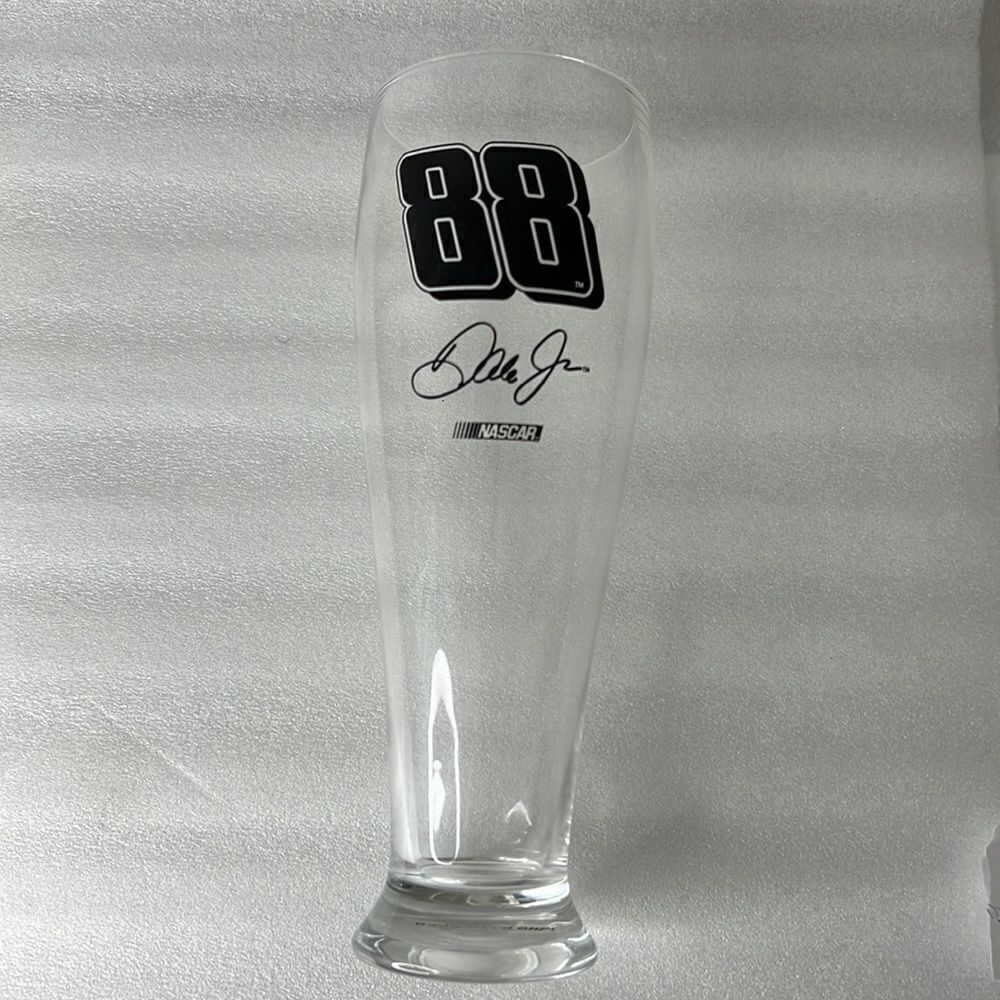 Nascar 88 Dale Jr 20 Ounce Drinking Beer Glass